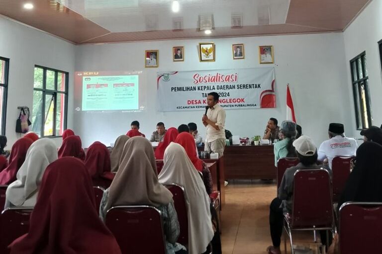 Sosialisasi Pilkada Serentak 2024 Desa Kedunglegok: Meningkatkan Kesadaran dan Partisipasi Masyarakat